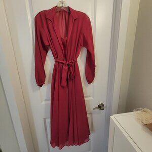Vintage Cranberry Formal Evening Two-Piece Dress Gown in Flowy Silhouette